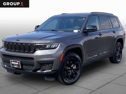Used 2025 Jeep Grand Cherokee L Laredo