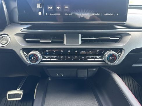 Used 2024 Acura ZDX A-Spec image 21