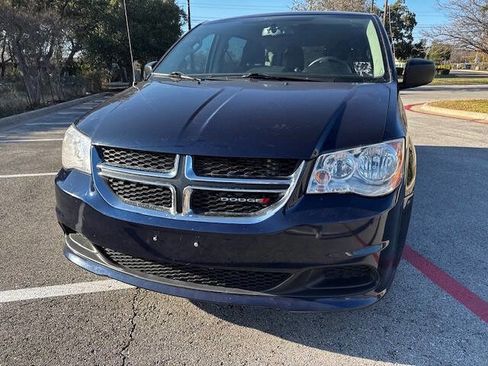 Used 2016 Dodge Grand Caravan American Value Package w/ UConnect Hands-Free Group image 5