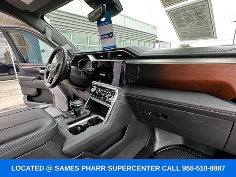 Used 2024 GMC Sierra 1500 Denali w/ Technology Package AWD/4WD image 25