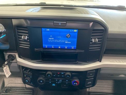 New 2026 Ford F250 XL w/ XL Chrome Package AWD/4WD image 17