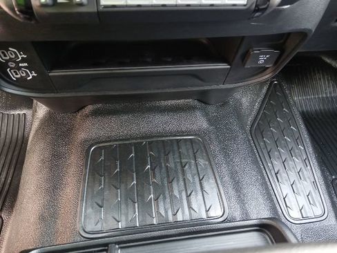 New 2026 RAM 3500 Tradesman AWD/4WD image 35