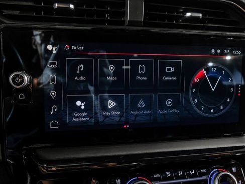 Used 2024 GMC Sierra 2500 AT4X image 26