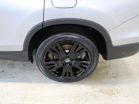 Used 2022 Honda Pilot Special Edition image 7