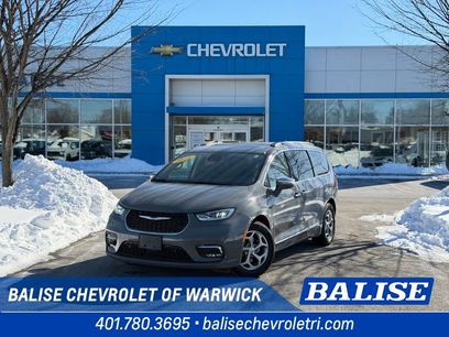 Used 2022 Chrysler Pacifica Limited