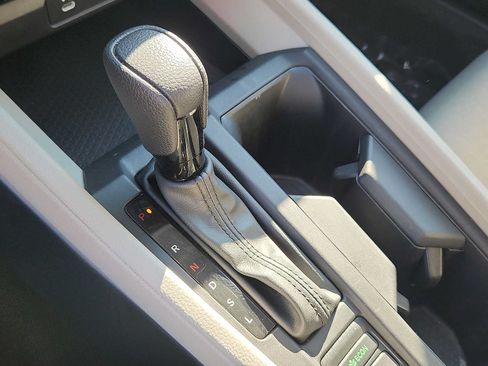 Certified 2024 Honda Accord EX image 14