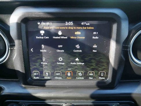 Used 2018 Jeep Wrangler Unlimited Sahara image 33