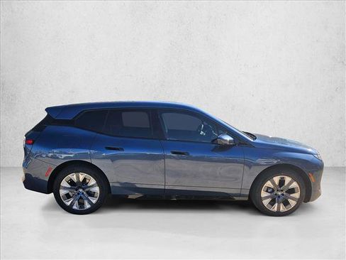 Used 2026 BMW iX xDrive60 AWD/4WD image 4