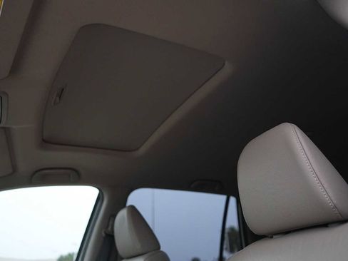 Used 2018 Honda Pilot EX-L image 25