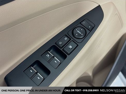 Used 2016 Hyundai Tucson Limited FWD image 18