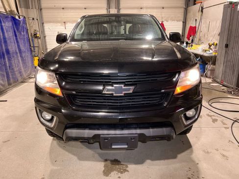 Used 2017 Chevrolet Colorado Z71 image 29