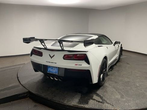 Certified 2015 Chevrolet Corvette Stingray Z51 w/ 2LT Preferred Equipment Group image 8