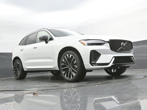 New 2026 Volvo XC60 B5 Ultra w/ Protection Package Premier AWD/4WD image 37