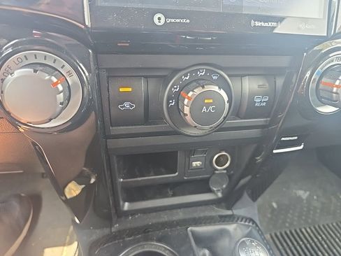 Used 2024 Toyota 4Runner TRD Off-Road Premium w/ Off Road Premium Plus Package image 16