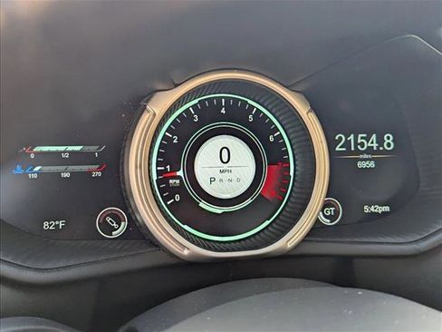 Used 2020 Aston Martin DB11 Volante image 4