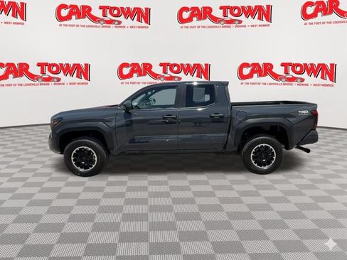 Used 2024 Toyota Tacoma TRD Off-Road AWD/4WD image 5