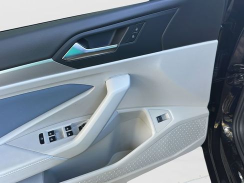 New 2026 Volkswagen Jetta SE image 31