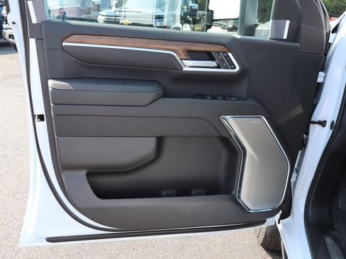 New 2026 Chevrolet Silverado 3500 High Country w/ Technology Package AWD/4WD image 20