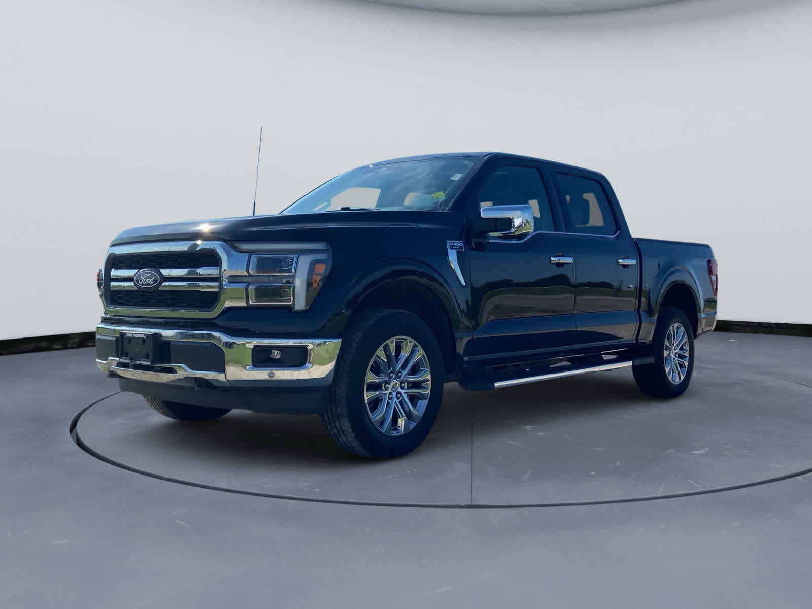 Used 2025 Ford F150 Lariat w/ Equipment Group 502A High AWD/4WD image 10