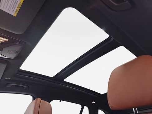 Certified 2024 BMW X5 xDrive40i w/ Executive Package image 27