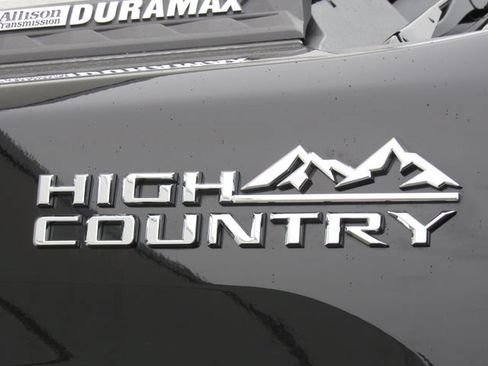 Used 2020 Chevrolet Silverado 3500 High Country w/ Z71 Off-Road Package AWD/4WD image 12