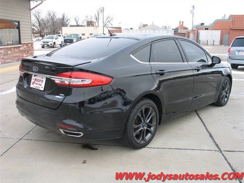 Used 2018 Ford Fusion SE w/ Equipment Group 201A AWD/4WD image 31