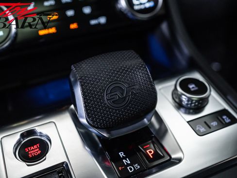 Used 2021 Jaguar F-PACE SVR AWD/4WD image 43