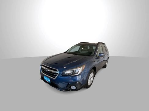 Used 2019 Subaru Outback 3.6R Limited image 4