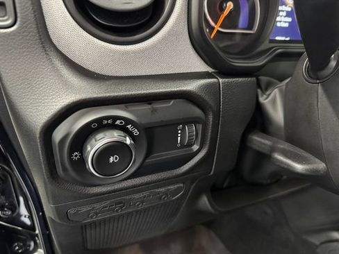 Used 2024 Jeep Wrangler Unlimited Sport AWD/4WD image 26