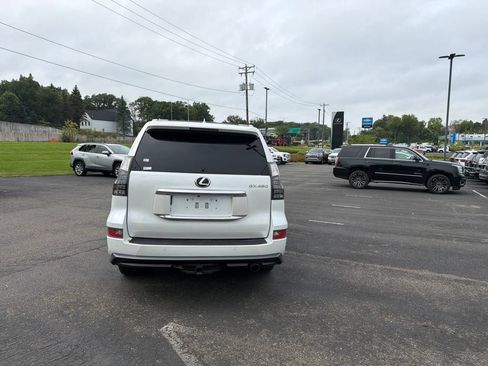 Certified 2023 Lexus GX 460 Luxury w/ Sport Design Package AWD/4WD image 34