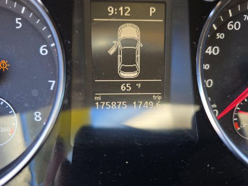 Used 2013 Volkswagen CC Lux image 13