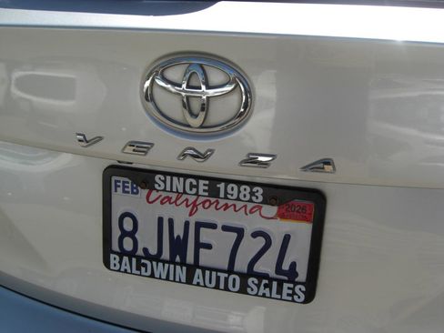 Used 2009 Toyota Venza AWD image 13