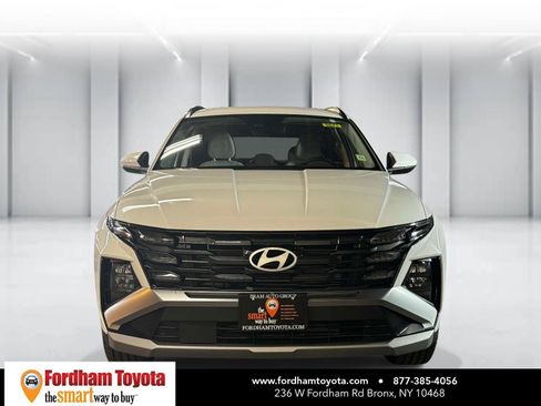 Used 2025 Hyundai Tucson SEL AWD/4WD image 2