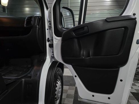 Used 2024 RAM ProMaster 2500 image 28