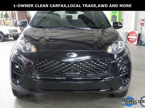 Used 2022 Kia Sportage Nightfall Edition image 2