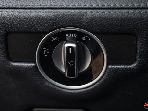 Used 2013 Mercedes-Benz SL 63 AMG image 86