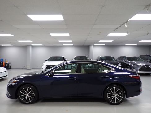 Used 2022 Lexus ES 250 w/ Premium Package image 20