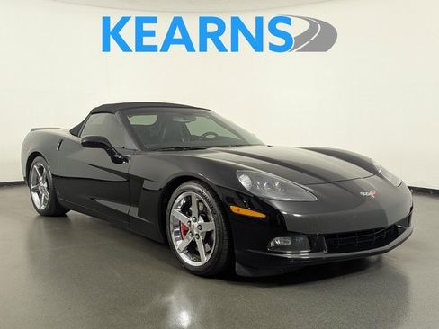 Used 2006 Chevrolet Corvette Convertible w/ Preferred Equipment Group image 1