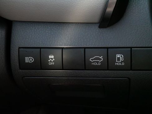 Certified 2023 Toyota Camry SE FWD image 27