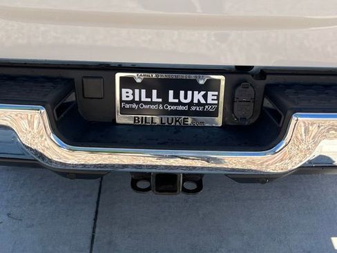 Certified 2022 RAM 2500 Big Horn w/ Level A Equipment Group image 8