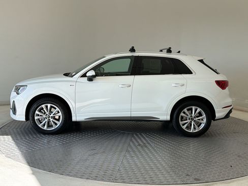 Used 2023 Audi Q3 2.0T Premium AWD/4WD image 2