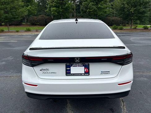 Used 2025 Honda Accord Sport image 18