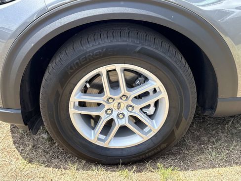 New 2026 Ford Explorer Active w/ Active Comfort Package RWD image 27