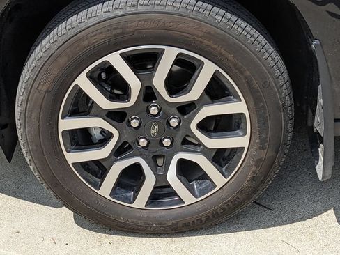 Used 2023 Ford Maverick Lariat FWD image 10