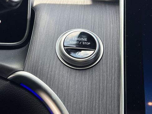 New 2026 Mercedes-Benz GLC 300 4MATIC image 38