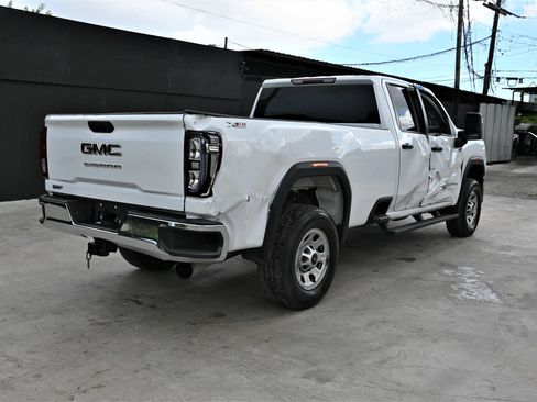 Used 2024 GMC Sierra 3500 Pro w/ Convenience Package AWD/4WD image 4