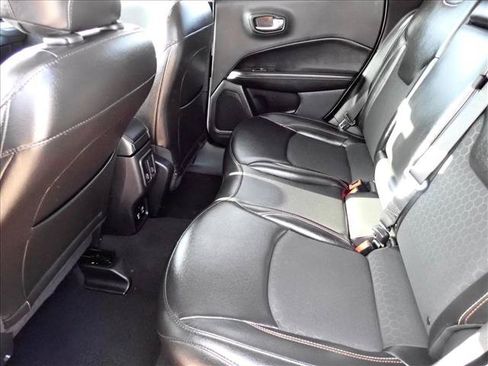 Used 2021 Jeep Compass Latitude w/ Convenience Group AWD/4WD image 9