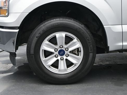 Used 2017 Ford F150 XLT image 22