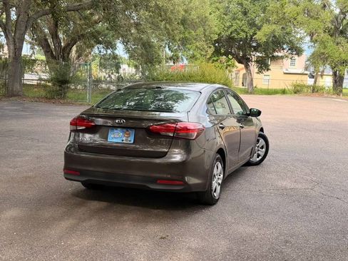 Used 2018 Kia Forte LX FWD image 5