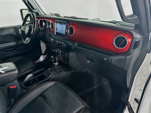 Used 2021 Jeep Wrangler Unlimited Rubicon image 31